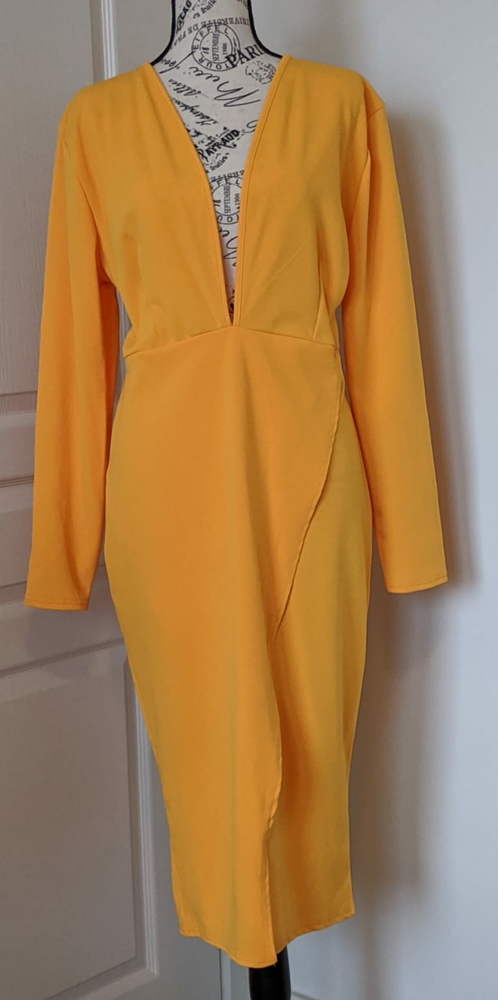 Boohoo dress